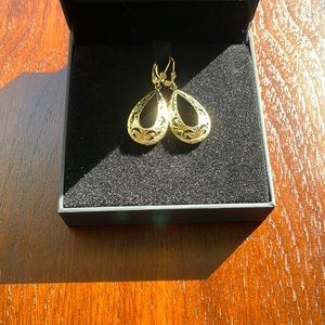 14K Gold Black Onyx Teardrop Drop Earrings (28mm x 16mm)